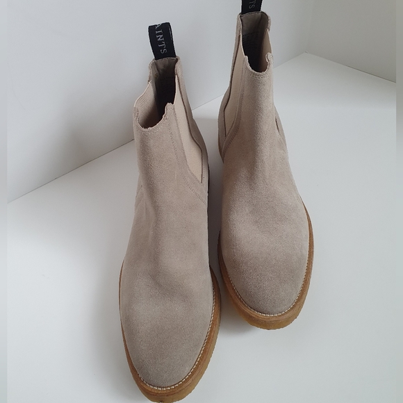 NWOB, All Saints Rhett suede Chelsea boots, size 40/US 7, sand gray - Picture 9 of 11